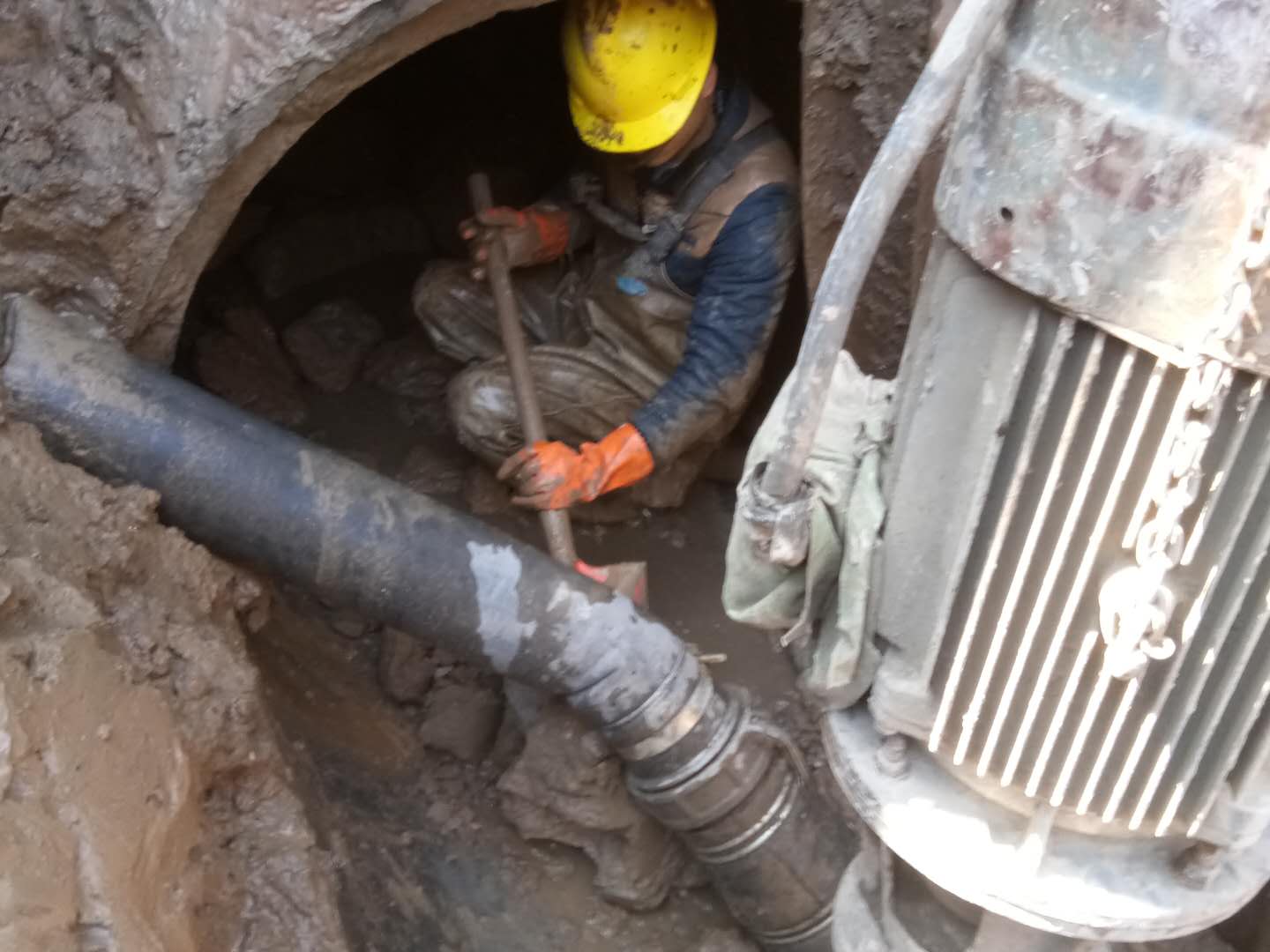 南吕镇管道清淤